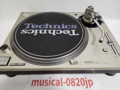 DJ-проигрыватель пластинок Technics SL-1200MK3D серебристый с прямым приводом - Изображение 1 из 4