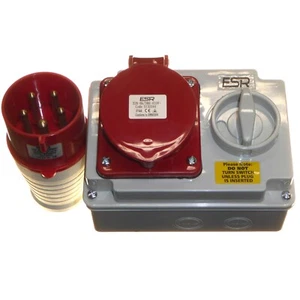 32A Interlocked Switched Socket and 32 Amp Plug 5 Pin 380 - 415v 3P+N+E IP44  - Picture 1 of 7