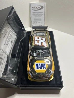 RARO Autografiado 03 De 25 Martin Truex Jr., Elite Oro Blanco NAPA 2010 Camry Foto 1 de 4