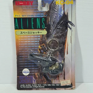 NOS VTG 1996 FOX Movie Aliens PVC Key Chain Tsukuda Hobby KC-04 Space Jockey - Picture 1 of 3