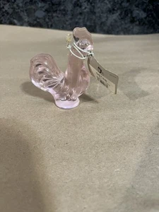 Figura de gallo pollo iridiscente rosa miniatura Fenton vidrio artístico de 2,75" - Imagen 1 de 3