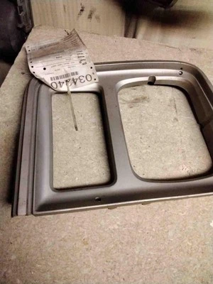 85 86 87 88 89 90 91 CHEVY VAN 20 SERIES Headlight Door Right - Image 1 of 3