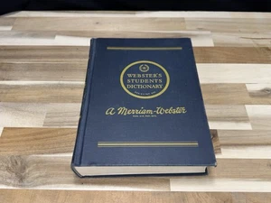 ✅Vintage ✅1962 ✅ Marian Webster's Student Dictionary - Picture 1 of 12