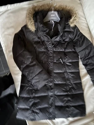 Montego Kurzmantel, Steppmantel wattiert Gr.  40/42, schwarz, mit Fellkapuze - Bild 1 von 4