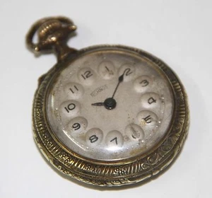 RE293 TECHNOS. BRONZE BOX. METAL DIAL. WORKS. SWISS. 30's - Picture 1 of 1