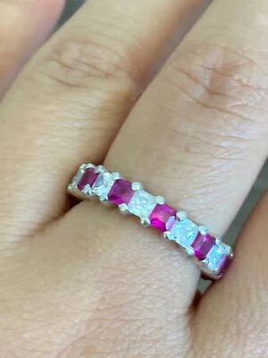 Anillo de eternidad rubí genuino de plata de ley 925 Foto 1 de 4