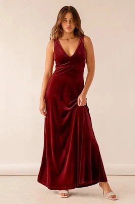 NWT Lulus So Much Magic Berry Red Velvet Maxi Formal Dress Evening Gown sz Large - Image 1 of 4