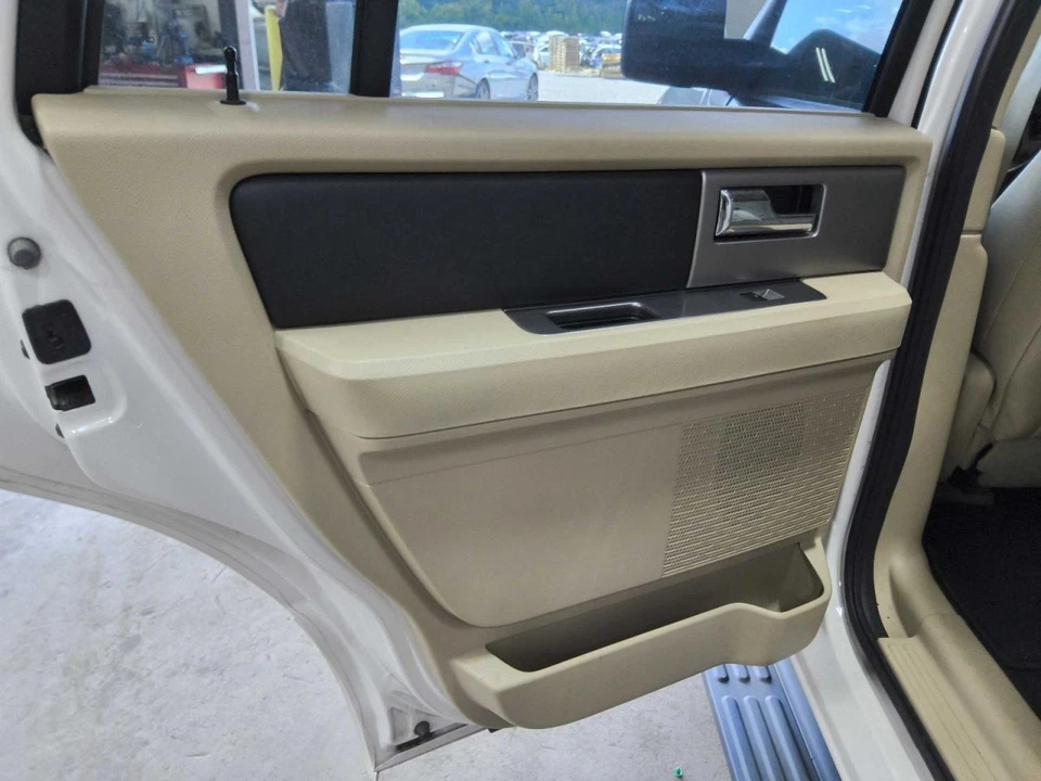 EXPEDITION 2017 Door Trim Panel Rear 622772 Foto 1 de 1