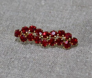 Vintage brooch red - Picture 1 of 7