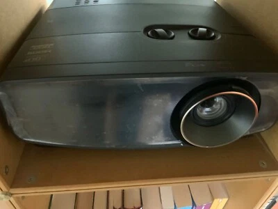 JVC LX-UH1 4K UHD HDR DLP Beamer Projektor 100 std. Original Verpackt - Bild 1 von 4