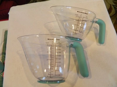 Kitchenaid Juego de 2 y 4 tazas medidoras azul cielo transparente asas cómodas Foto 1 de 3