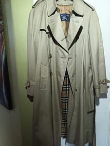 Burberry langer Gabardine Trenchcoat kann Unisex sein - Bild 1 von 4