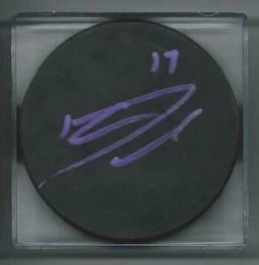 **GFA Los Angeles Kings *DWIGHT KING* Signed Blank Puck D1 COA** - Picture 1 of 1