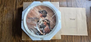 Piatto Norman Rockwell "Faith" 8,5" festa della mamma con scatola e certificato di autenticità 1977 - Foto 1 di 3