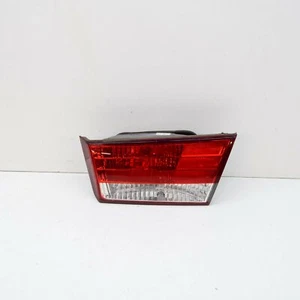 HYUNDAI SONATA MK5 NF Rear Right Side Tailgate Taillight 2.40 Petrol 119kw 2005 - Picture 1 of 7