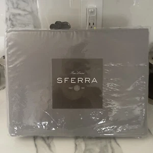 Sferra Fine Lines 70” x 126” Ablong Tablecloth Gray. brand new! - Picture 1 of 8