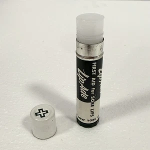 Bálsamo labial agrietado vintage Roger & Gallet Lip-Ade tubo de lata de metal primeros auxilios completos - Imagen 1 de 24