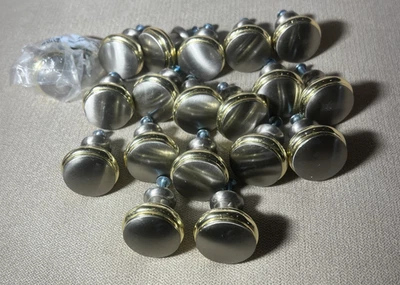 19 2 tons cromado escovado e latão polido redondo 1 1/4 pol. botão de armário cozinha banheira - Imagem 1 de 4