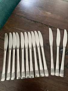 Retro Vintage WILTSHIRE Stainless Steel Serrated Knives x 13 Rare Pattern - Picture 1 of 8