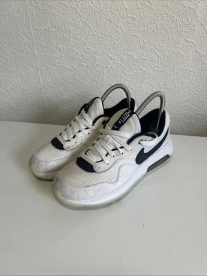 Nike Air Max Motif scarpe da ginnastica UK bambini taglia 5,5 EUR 38 US 6Y DH9388-100 bianche - Immagine 1 di 4