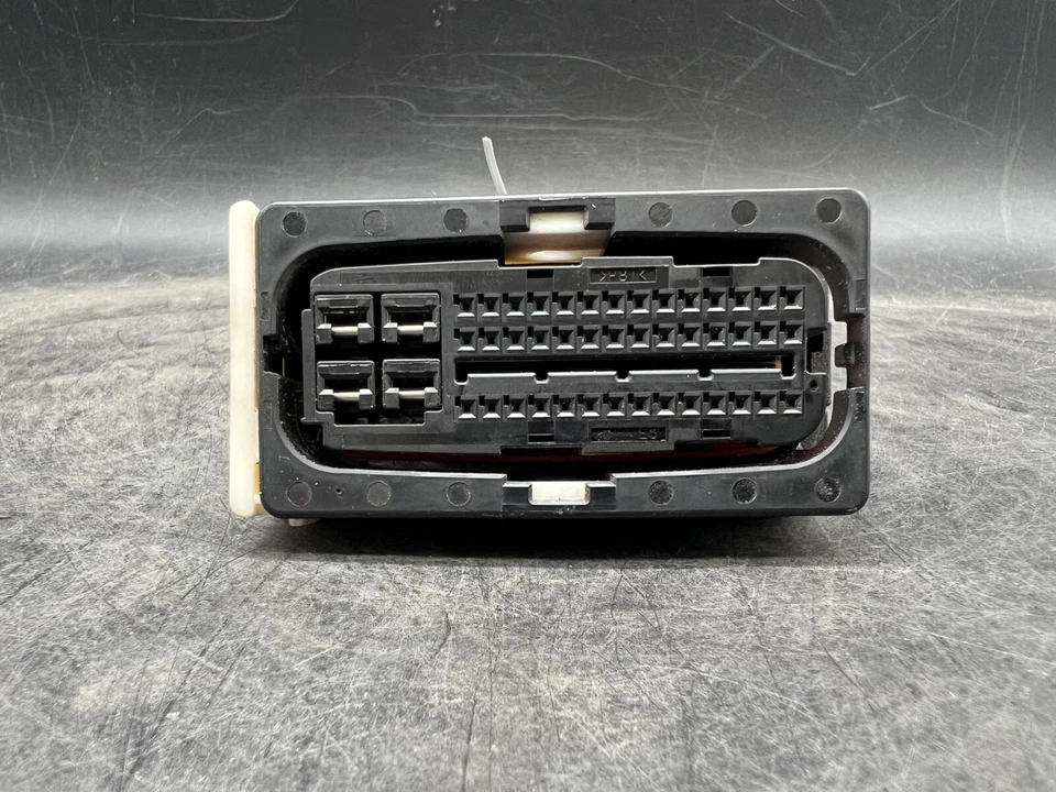 Nissan NV2500 2012-2020 OEM ABS módulo de bomba de bloqueo de anit arnés de cables coleta 12297 Foto 1 de 4