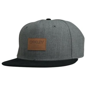 Oakley Repo X Mens Cap Grey Black Snapback Adjustable Leather Logo Flat Peak Hat - Picture 1 of 1