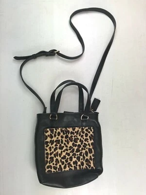Cartera bandolera de cuero Steven by Steve Madden, negra/leopardo Foto 1 de 4