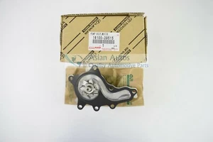 Genuine Toyota Scion Engine Water Pump 1610039515 OEM - Picture 1 of 3
