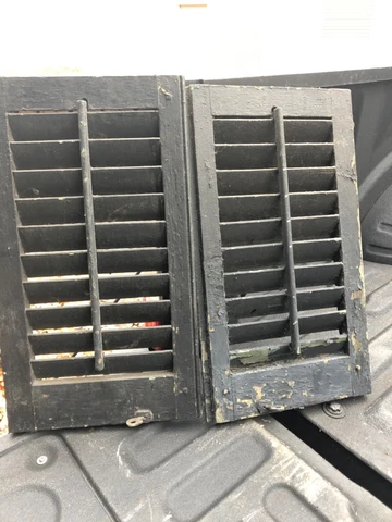 PaiR vintage c1890 louvered house window SHUTTERS black 22.5” x 13” x 1.25” Cover