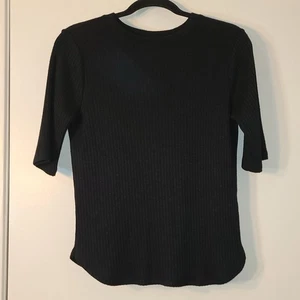 Banana Republic Womens Black Short Sleeve Sz Medium Crewneck  - Picture 1 of 6