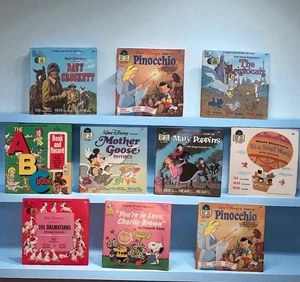 Vintage Walt Disney Mitlesebücher und Schallplatten 10 Stück Lot - Bild 1 von 14