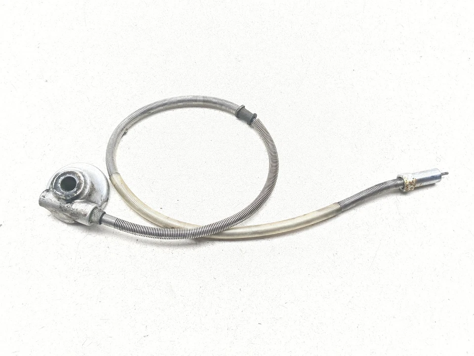 92-04 Suzuki VS800 Intruder Speed Speedo Gear Cable Hub Sensor - Image 1 of 4