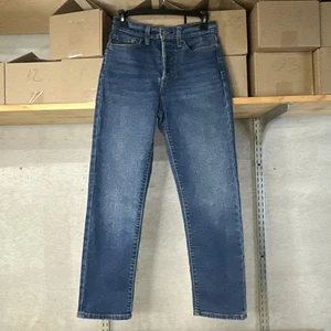 Levi's Women's Button Fly Wedgie Straight Leg Denim Jeans Size 27x28 - Picture 1 of 10