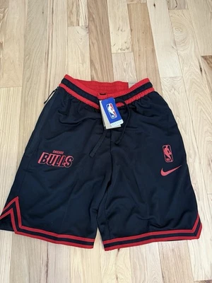 Chicago Bulls COURTSIDE DRI-FIT DNA SHORTS - Small Black Loose Fit - Image 1 of 4