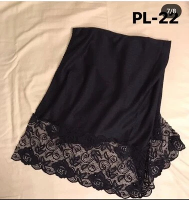 Bufanda hiyab de encaje con perlas azul marino, pañuelo para la cabeza, bufanda larga con perlas, color azul marino Foto 1 de 3