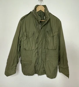 M-65 Feldjacke Vietnam Ära 70er Medium Regular ( gebrochener Reißverschluss / siehe Mängel - Bild 1 von 16