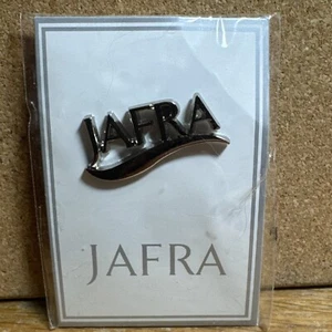 New JAFRA Skin And Beauty Products Lapel Pin Silvertone - Picture 1 of 4