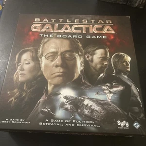 Battlestar Galactica el Juego de Mesa - Cartas 100% Completas Sin Jugar Funda - Imagen 1 de 13