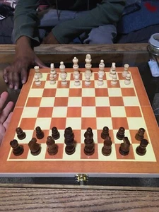 Juego de ajedrez de madera plegable estándar vintage clásico de 15" tablero de juegos plegable nuevo - Imagen 1 de 6