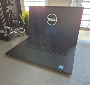 DELL Precision 5510 Laptop - i7-6820HQ - 32GB - 512GB NVMe - Quadro M1000M 2GB - Picture 1 of 16