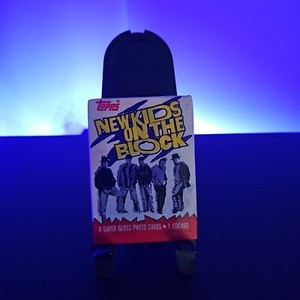 1989 Topps New Kids On The Block Cards, 1 Sealed Wax PACK From Wax Box, 8 Cards