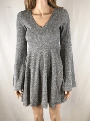 Vestido Junior Nuevo con Etiquetas American Rag Gris Brezo Manga Campana Ajuste y Acampanado Talla XS Foto 1 de 4