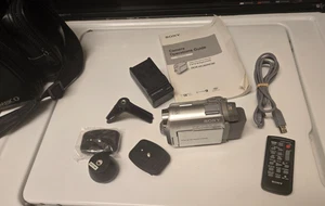 Sony Handycam DCR-HC30 Mini DV Cinta Videocámara Cámara de Video ¡FUNCIONAMIENTO PROBADO! - Imagen 1 de 11