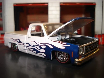 1979 CHEVROLET SILVERADO SQUARE BODY TRUCK LIMITED EDITION 1/64 COOL M2 PICKUP - Image 1 of 4