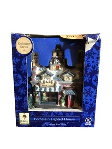Victoria Falls Porcelain Lighted House - Imagen 1 de 2