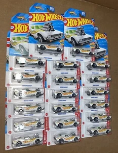 2025 Hot Wheels White Rodger Dodger Hot Wheels Lets Race #87 Lot Of 20 - Picture 1 of 4