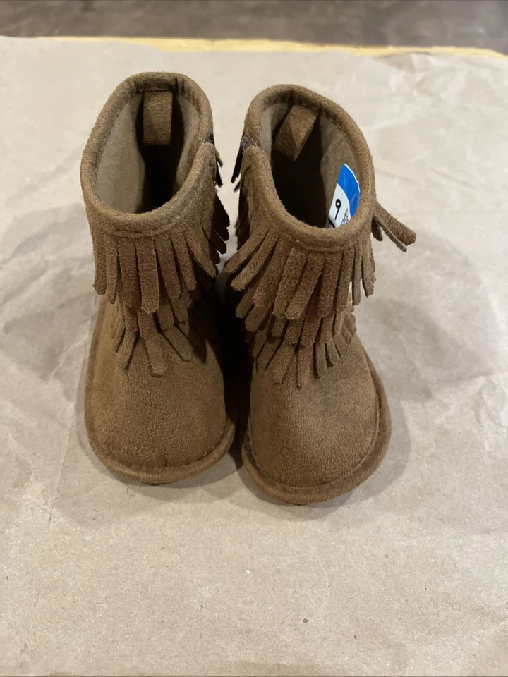 Stepping Stones 女宝宝棕色靴子 9 个月码  — 第 1/4 张图片