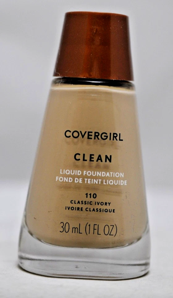 Covergirl Clean Liquid Foundation 1 Oz - Classic Tan - Natural Beige - Creamy Na - Image 1 of 1