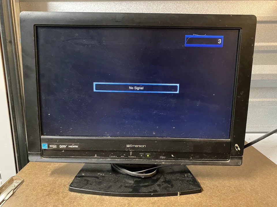 Emerson Funai 19” Television Model LC190EM1 READ DESCRIPTION - Image 1 of 4