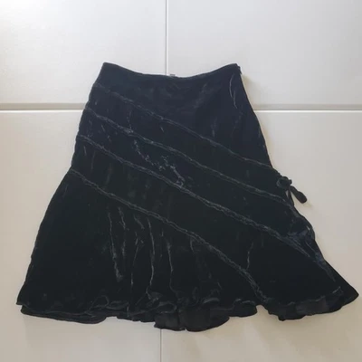 Emanuel Ungaro Skirt Women 6 Black Silk Velvet Asymmetric Ruffle Whimsigoth - Image 1 of 4